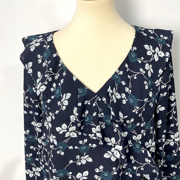 Loft floral top - Picture 2 of 6